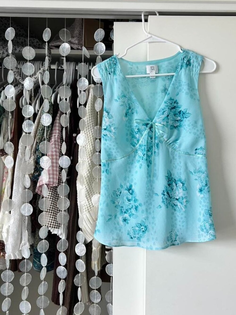 Vintage apt 9 silky blue floral top with bow detail